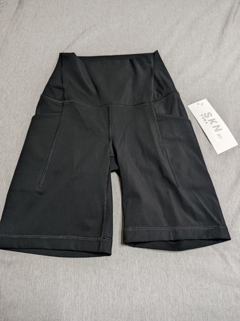 Yogalicious Black High-Rise Bike Shorts with Pockets XS NWT